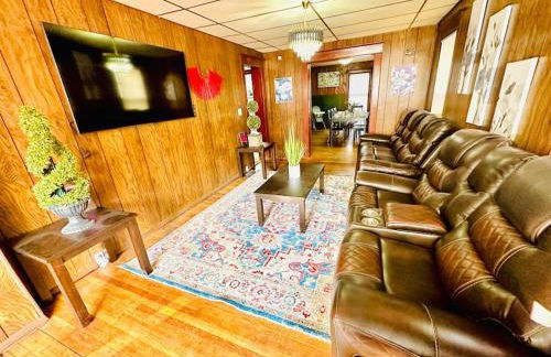 5 bedroom House King Beds 1 Bath 20 Min to Falls - Foto 3