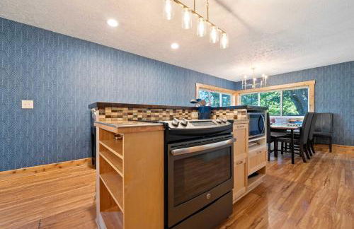 Cozy retreat on private estate with Hot Tub - Foto 49