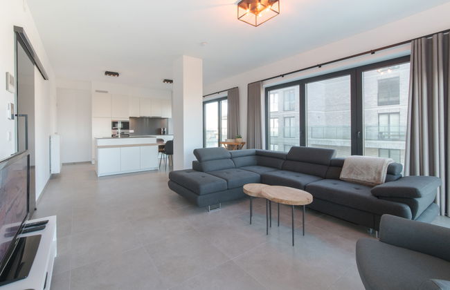 2 bedroom Apartment in Ostend with garden - Photo 1