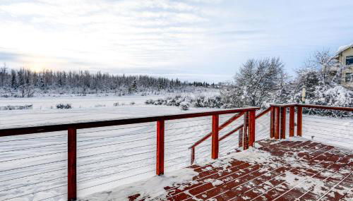 Riverside Retreat Cozy Fairbanks Home with View - Foto 2