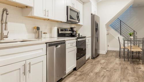 2-Bed&2-BathWDCentralKitchenWifiDesk - Foto 5