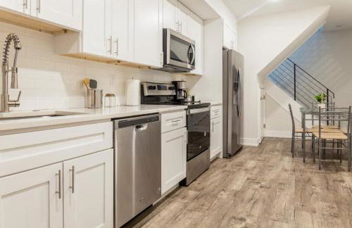 2-Bed&2-BathWDCentralKitchenWifiDesk - Foto 5