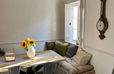 Beautiful 1840s Grade II Listed Almshouse - Foto 4