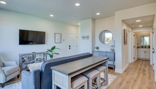 1 Mi to Ski Area Penthouse Condo in Traverse City - Foto 3