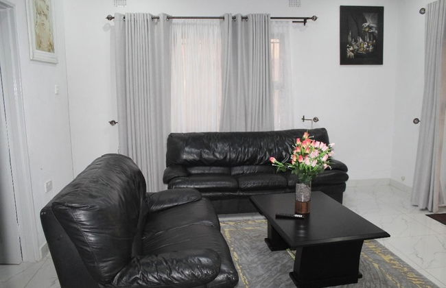 Luxury 2 Bed Self Catering Apartment in Masvingo - Foto 18