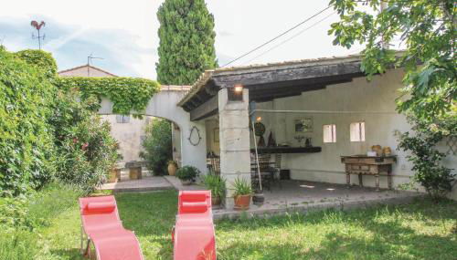 2 Bedroom Beautiful Home In Bellegarde - Foto 4