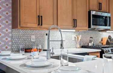 Cleveland Escape - Hot Tub - Karaoke Machine - Sleeps 12 - Foto 72