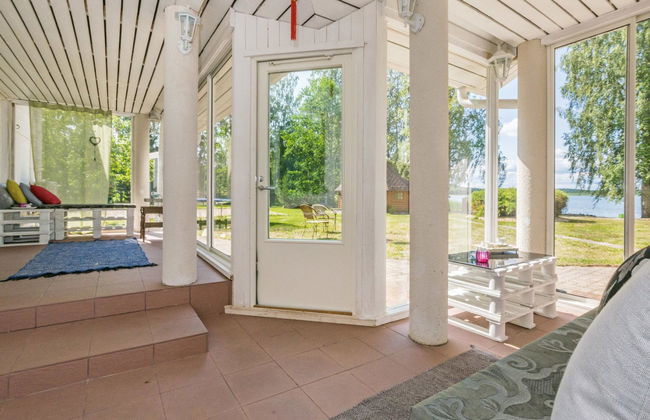 Lake suite - Photo 16