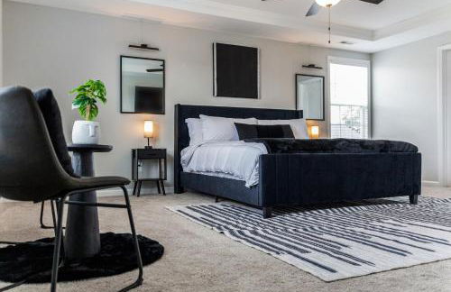 Family-Friendly 4BR Home with BBQ & Free Parking - Foto 21