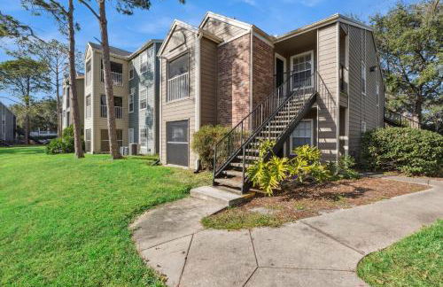 Quiet Gated Condo Near Universal with Pool and View - Foto 3