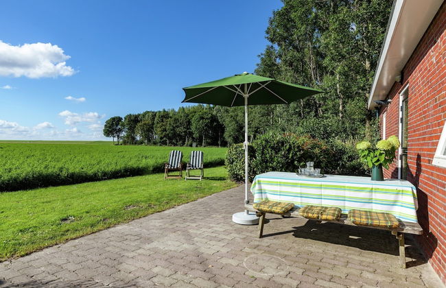 Peaceful Vacation Home With Wide View - Foto 17