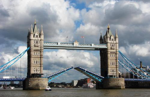 City Living Apartments - Foto 1