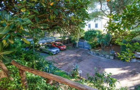 Awesome Home In Quiesa - Foto 22