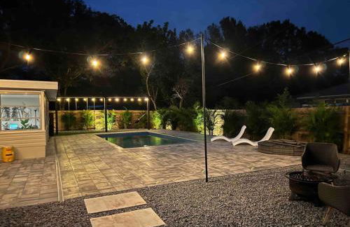 The Wisteria Oasis With heated pool and hot tub - Foto 41