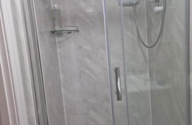 Studio Flat on Straight Road, Harold Hill, - Foto 8