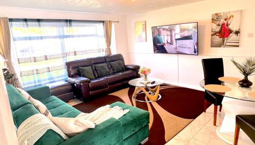 Colchester City Luxury With Free Parking and 5 G WIFI - Foto 1