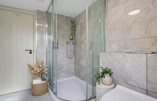 Stylish 2BR Apartment in Leicester Square - Foto 28