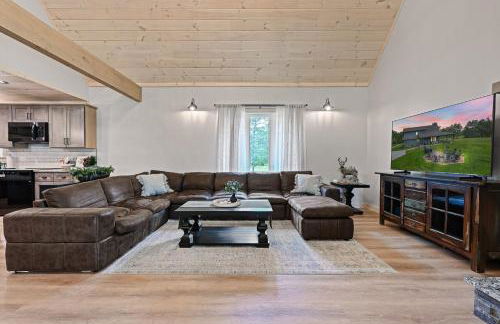 10-Acre Property with Fire Pit and Grill in Arkdale! - Foto 3