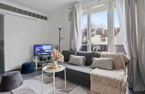 Carnet2voyages Suresnes - Proche Paris, La Défense - Foto 1