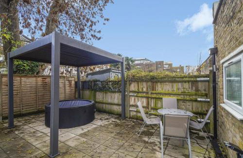 Stylish Kentish Town HomePrivate Garden Jacuzzi - Foto 14