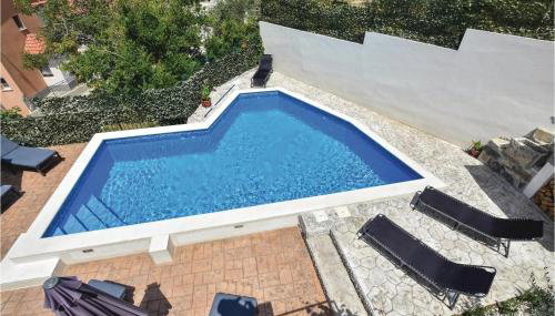 Four-Bedroom Apartment In Srinjine - Photo 2