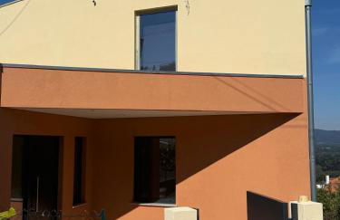 Villa Amores Riverview - Your Scenic Getaway - uChill - Foto 2