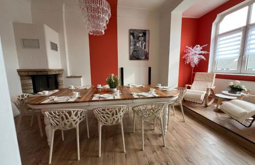 Stilvolle XXL-Ferienwohnung für 9 Gäste-148qm,4 Schlafzimmer,2 Parkplätze - Foto 13