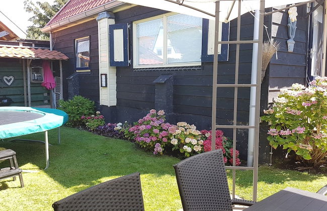 Pleasing Holiday Home in 't Zand near Dutch Coast - Photo 29