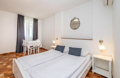 Villa Haya with heated pool - Photo 31