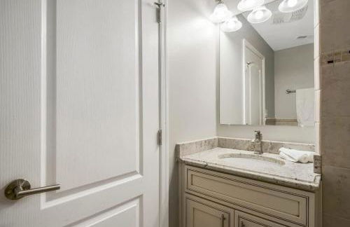 The Castle 3 Condos for Family Friends & Business - Foto 29