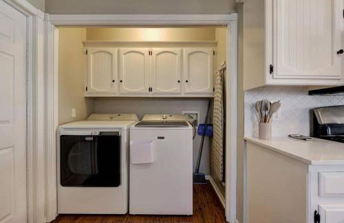 Family Home 5 Beds 3 Baths By Oc - Foto 33