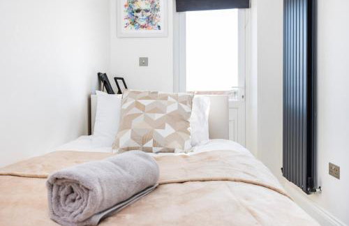 Modern 3 Bedroom Apartment with Ensuite - Foto 21