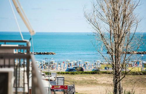 House 30 meters from the sea with gated parking - Foto 2