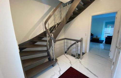 Neubau Luxusanlage Gesamte Haus - Foto 15