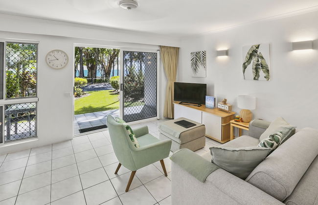 Agincourt Beachfront Apartments - Photo 20