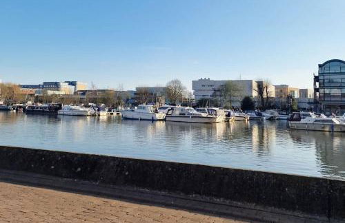 Our House Collective - Luxury Stay in Lincoln City Centre, Hot tub, Sleeps 16 - Foto 54