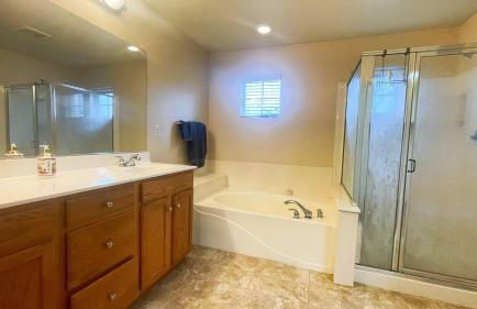 New - Spacious, Comfortable 5 Beds 3 Baths House - Foto 25