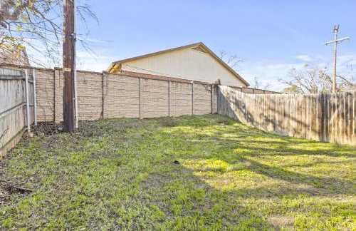 Spacious 3BR with Gameroom 10 Min from ATT Stadium - Foto 10