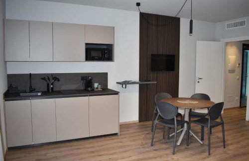 Baia delle Rose Holiday Apartments - Photo 24