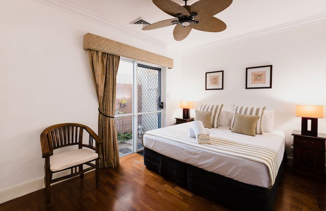 Villa Beach Palm Cove - Photo 18