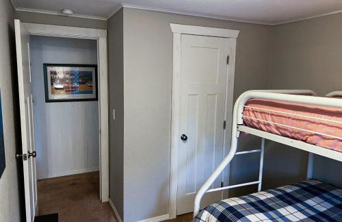 Ten Pines Cottage in Ocean Shores - Foto 11