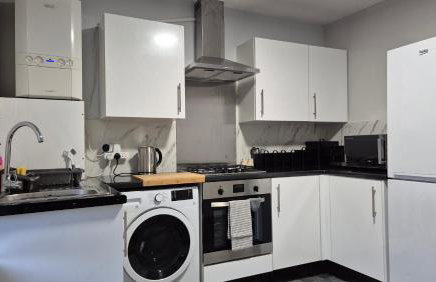 Modern Stylish Flat - Free Parking - Near London - Foto 6