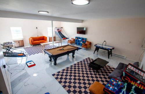 Huge Pocono Dreamhouse 4 bedrooms 12 guests - Foto 11