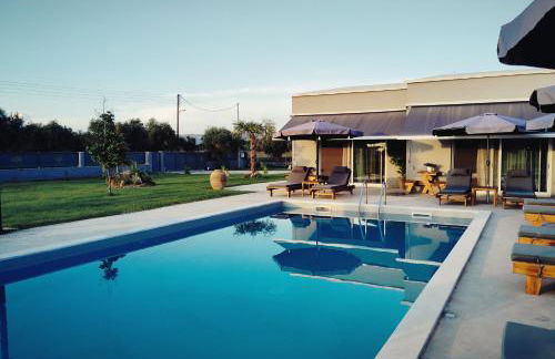 Olympia Suites - Photo 23