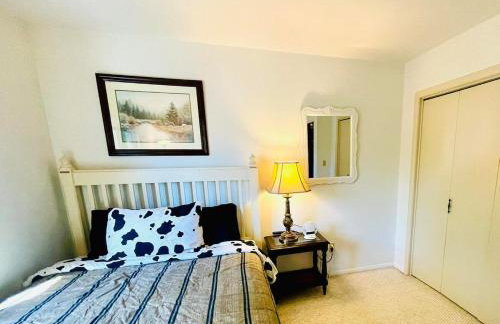 Longview Lake Getaway 4-Bedroom house - Foto 6