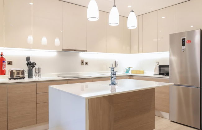 Elite LUX Holiday Homes - Enchanting 1BR Apt Games Pool Gym Access in Arjan Dubai - Photo 8