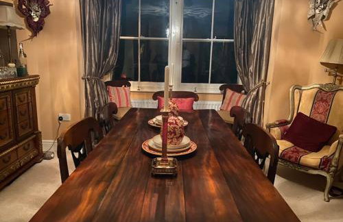 Upper House Stunning Country Home - Photo 8