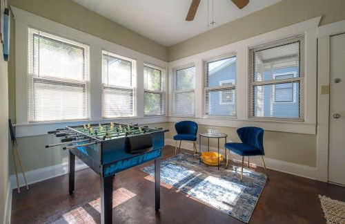 Historic & Cozy Bungalow by Downtown - Foto 33