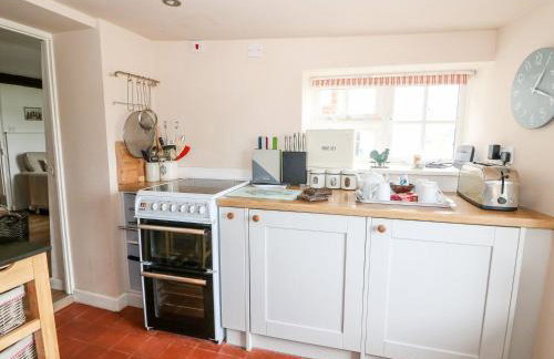 Beach Cottage - Photo 15