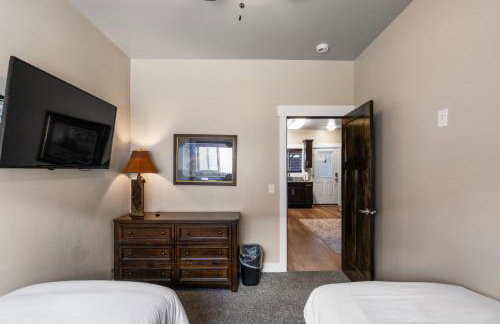 The Yellowstone Hideaway Unit C - Foto 54